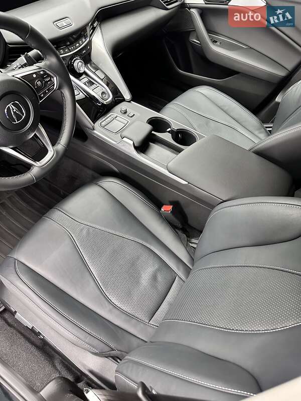 Седан Acura TLX 2023 в Киеве