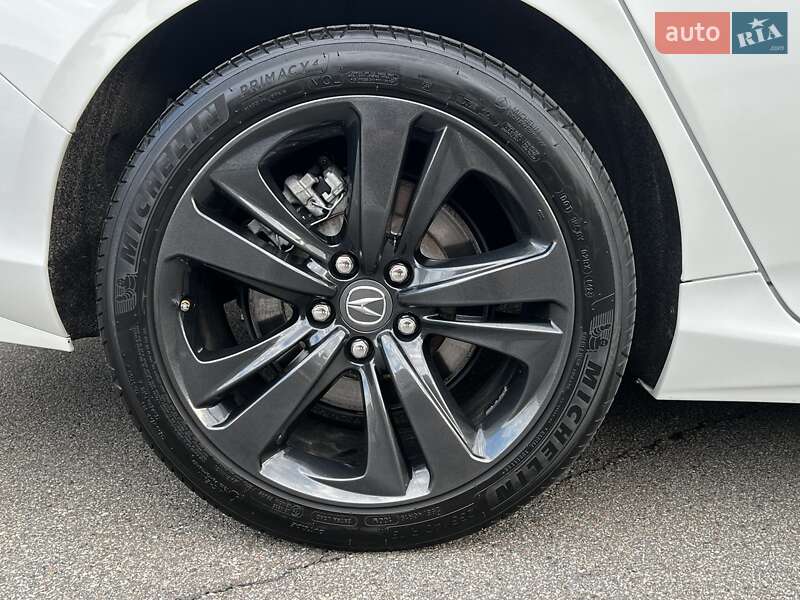 Седан Acura TLX 2020 в Києві