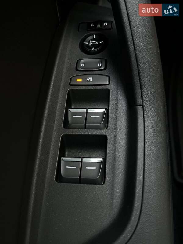 Седан Acura TLX 2020 в Києві