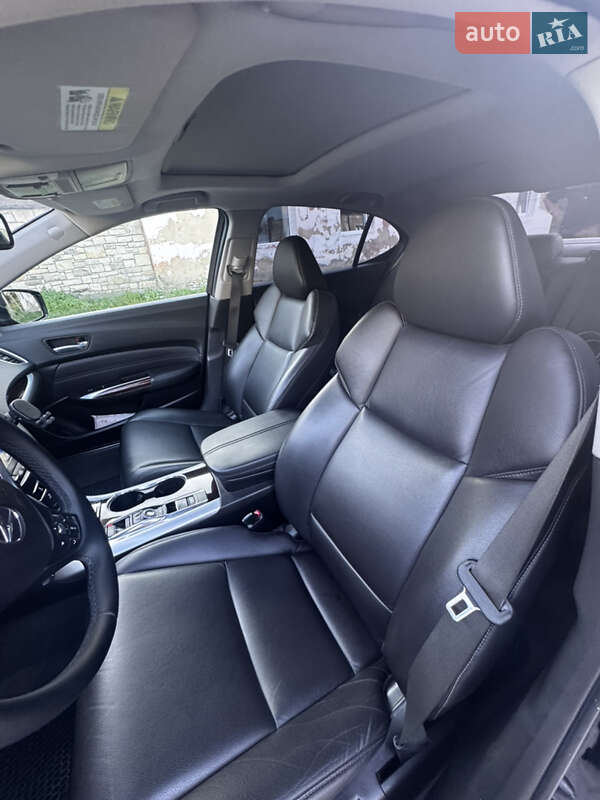 Седан Acura TLX 2015 в Каменец-Подольском