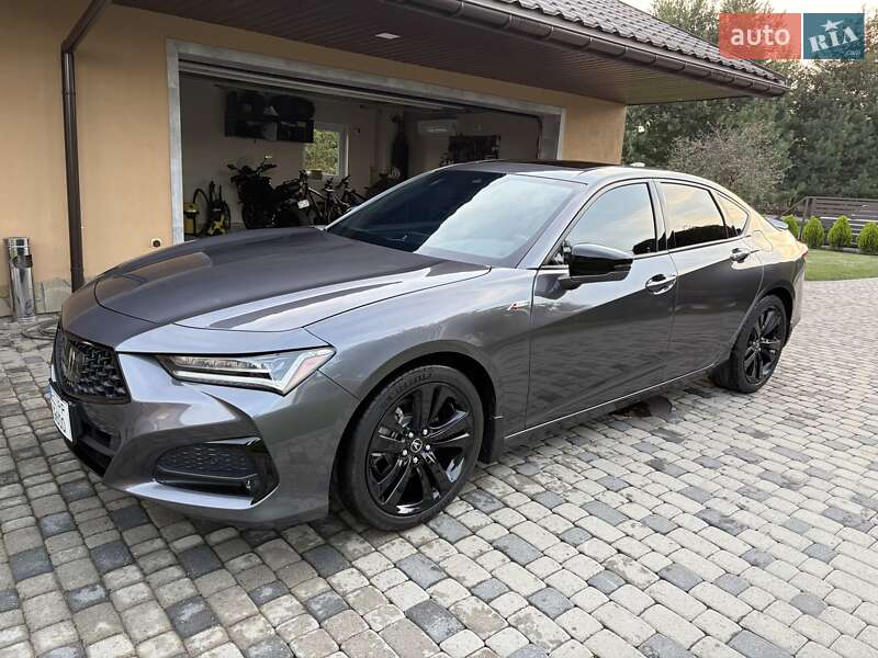 Седан Acura TLX 2022 в Яворове