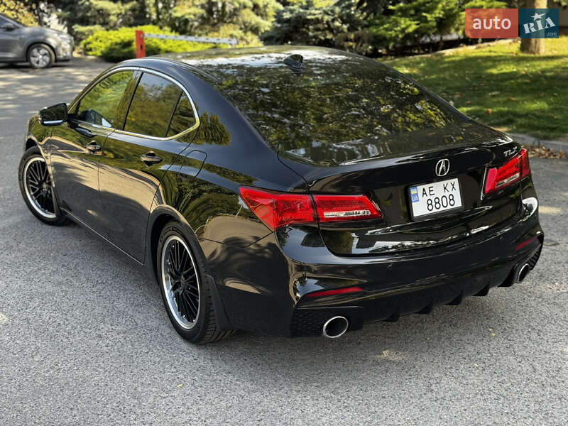 Седан Acura TLX 2018 в Днепре