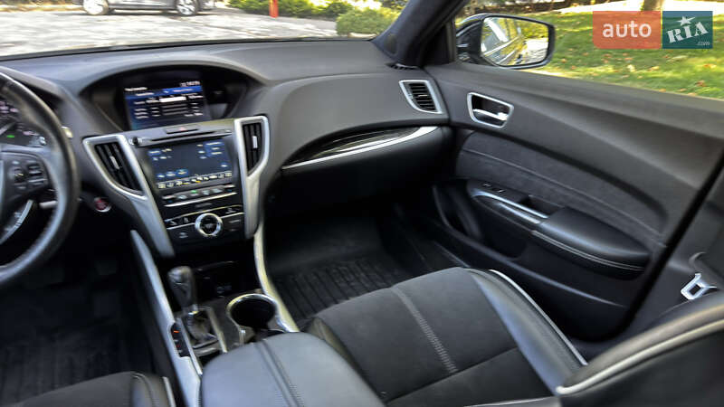 Седан Acura TLX 2018 в Днепре