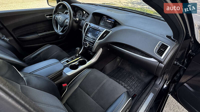 Седан Acura TLX 2018 в Днепре