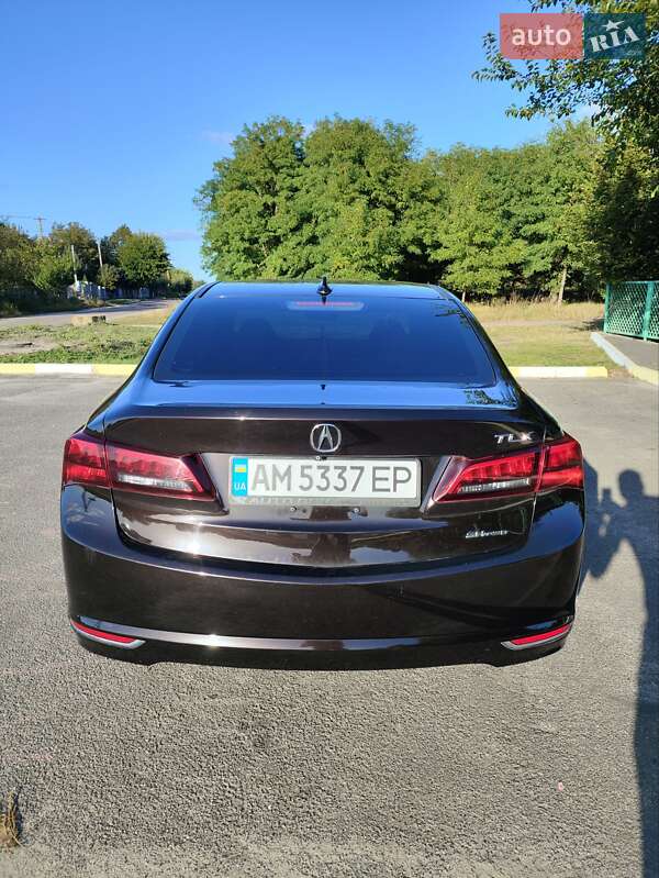 Седан Acura TLX 2015 в Брусилове