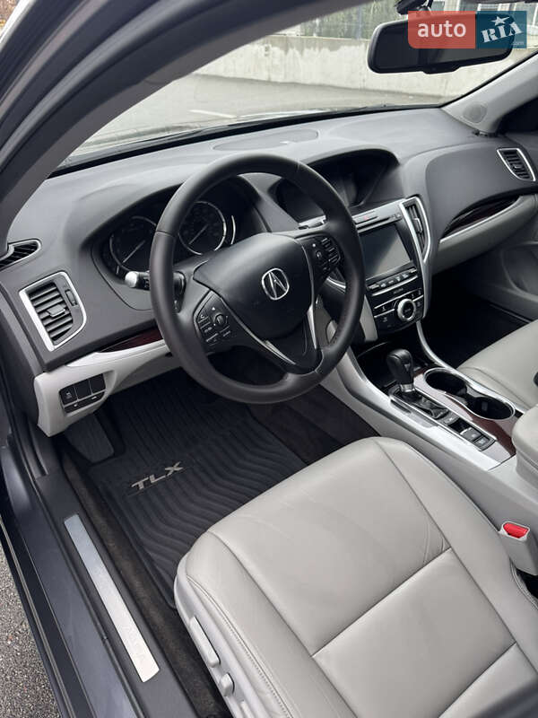 Седан Acura TLX 2017 в Киеве
