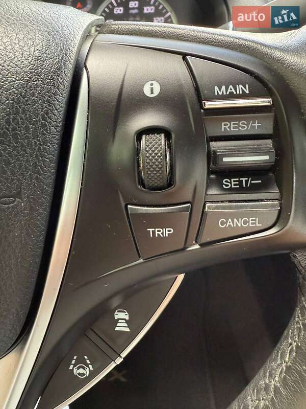 Седан Acura TLX 2017 в Киеве