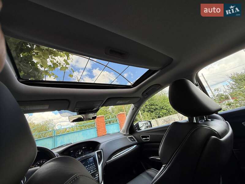 Седан Acura TLX 2017 в Киеве