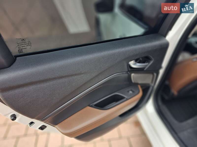 Седан Acura TLX 2021 в Трускавце