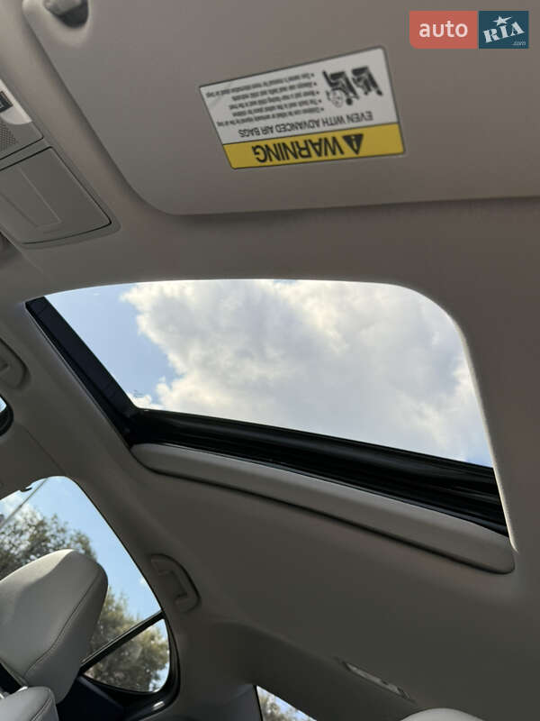 Седан Acura TLX 2016 в Житомире