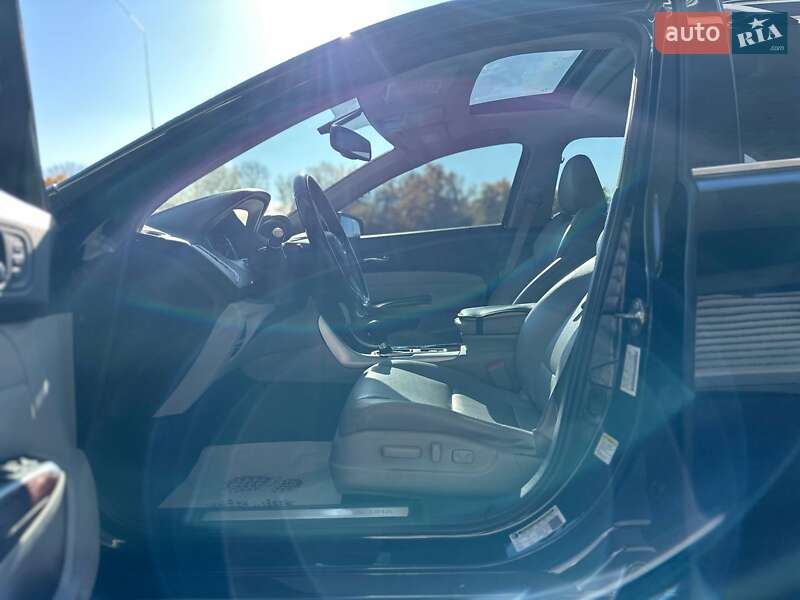 Седан Acura TLX 2017 в Києві