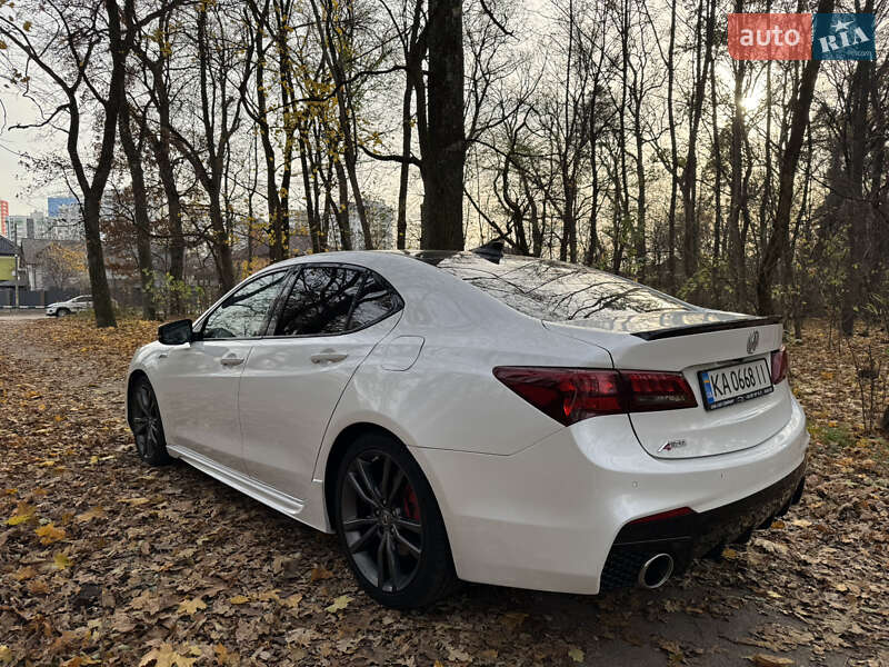 Седан Acura TLX 2017 в Броварах