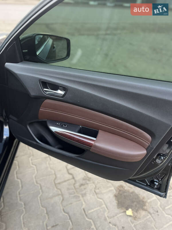 Седан Acura TLX 2014 в Тарутине