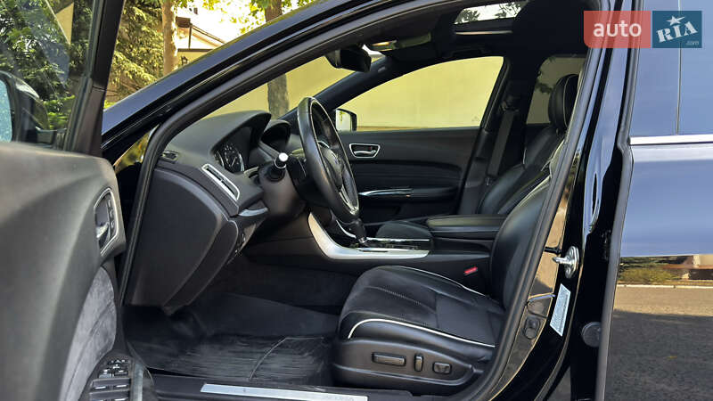 Седан Acura TLX 2018 в Днепре