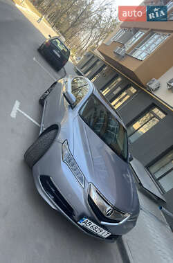 Седан Acura TLX 2014 в Виннице