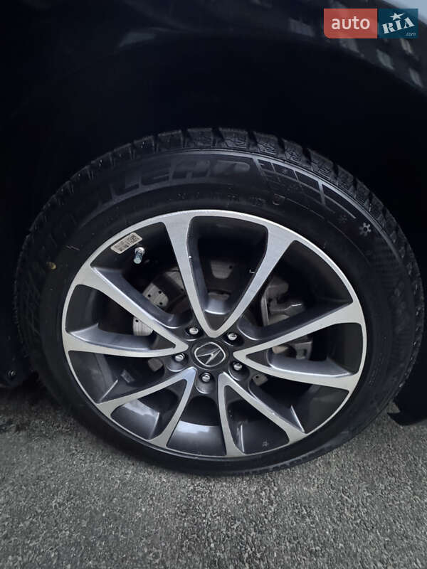 Седан Acura TLX 2019 в Києві