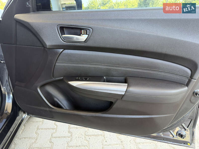 Седан Acura TLX 2015 в Хмельницькому