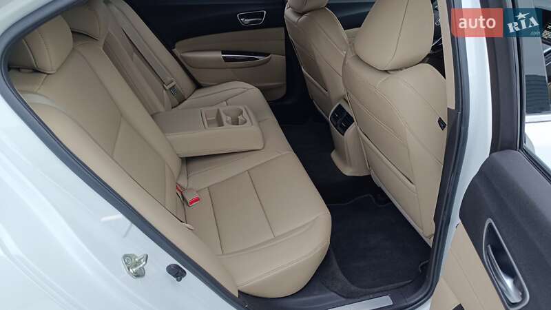Седан Acura TLX 2017 в Києві