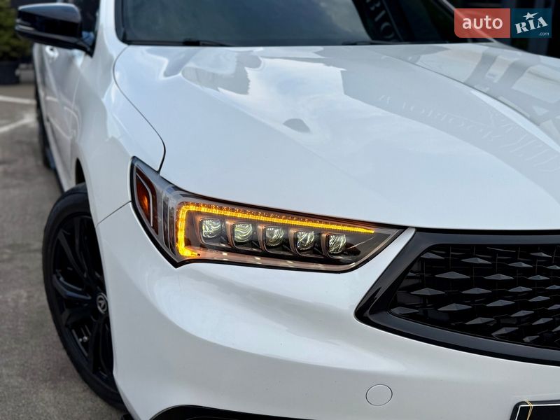 Седан Acura TLX 2018 в Києві