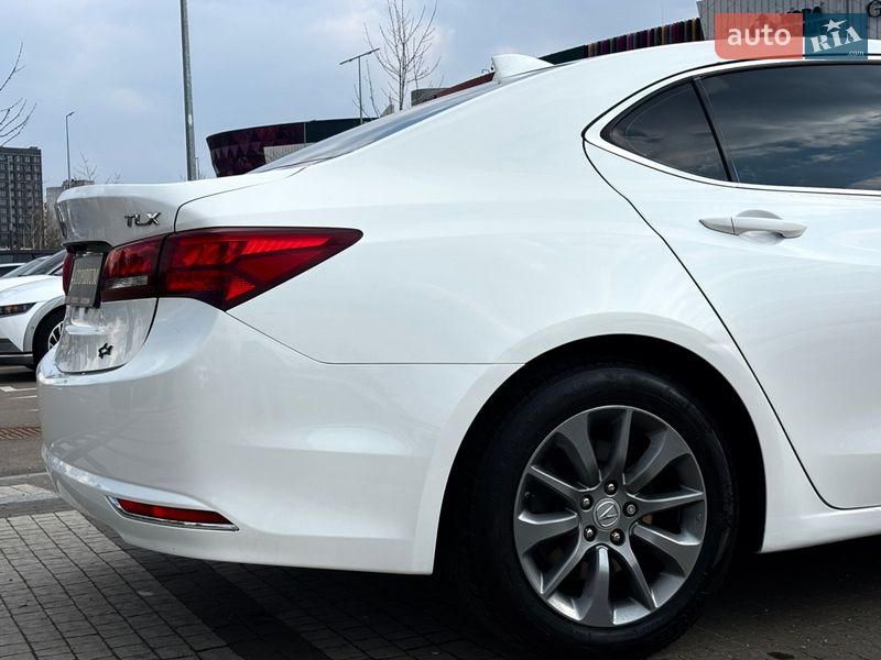 Седан Acura TLX 2015 в Киеве