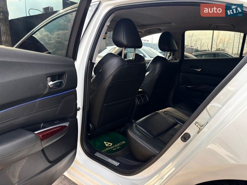 Седан Acura TLX 2015 в Киеве