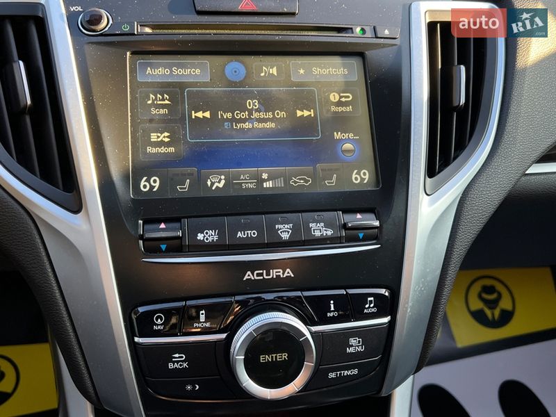 Седан Acura TLX 2015 в Львове