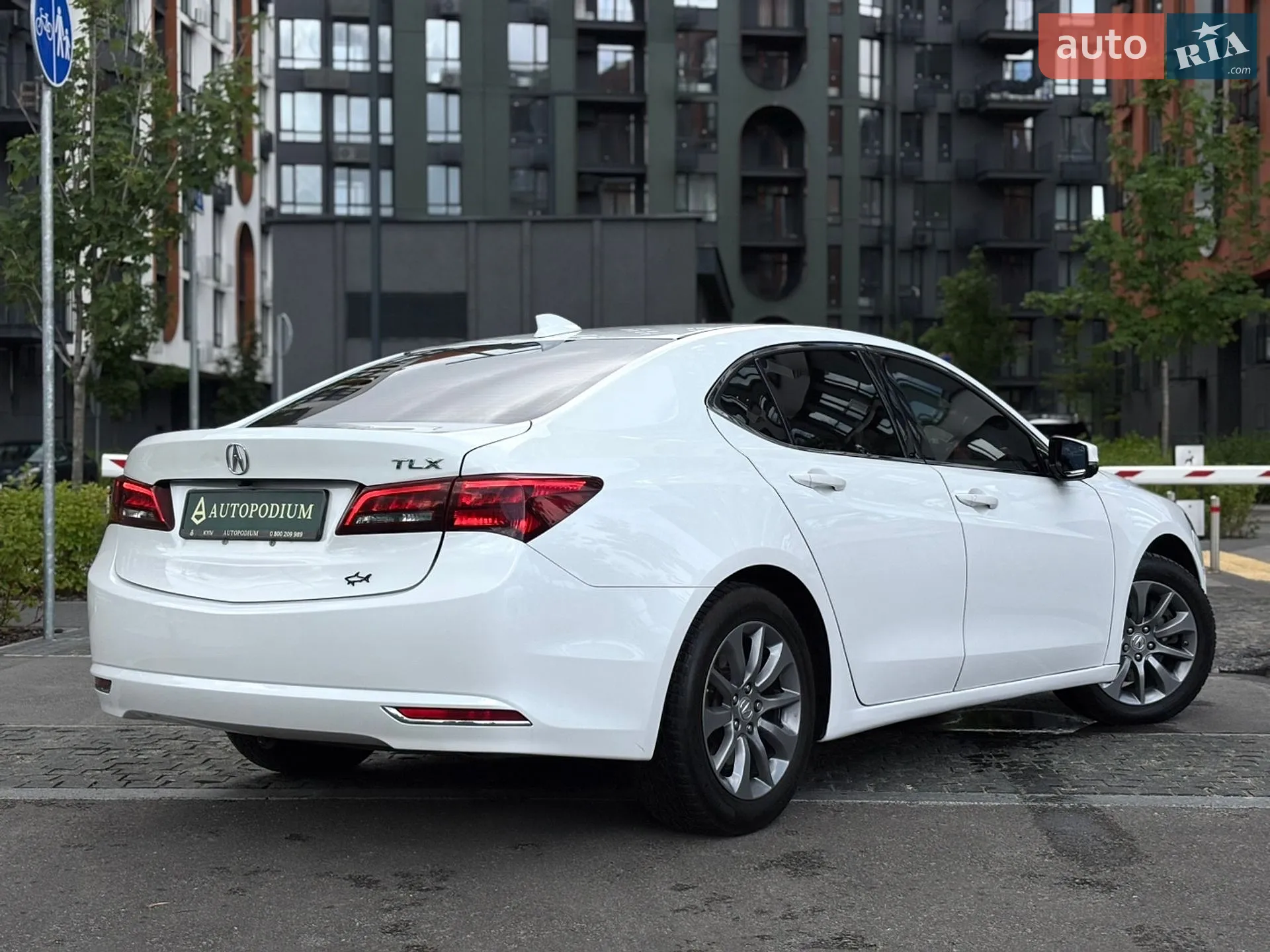 2015 Acura TLX - мініатюра 11