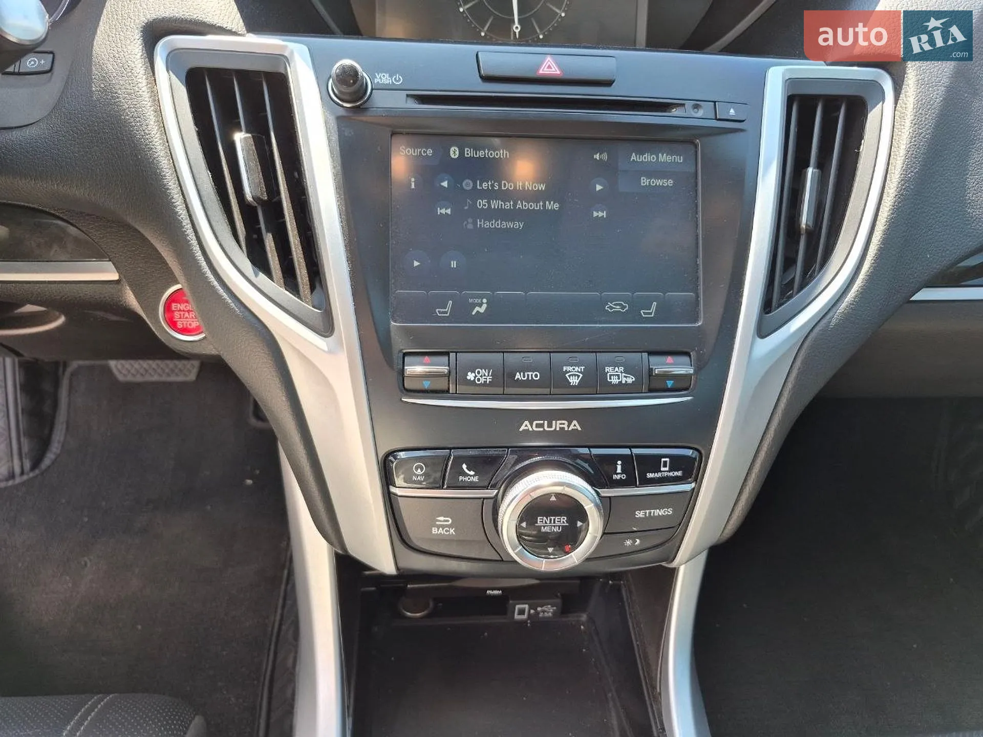 2017 Acura TLX - мініатюра 21