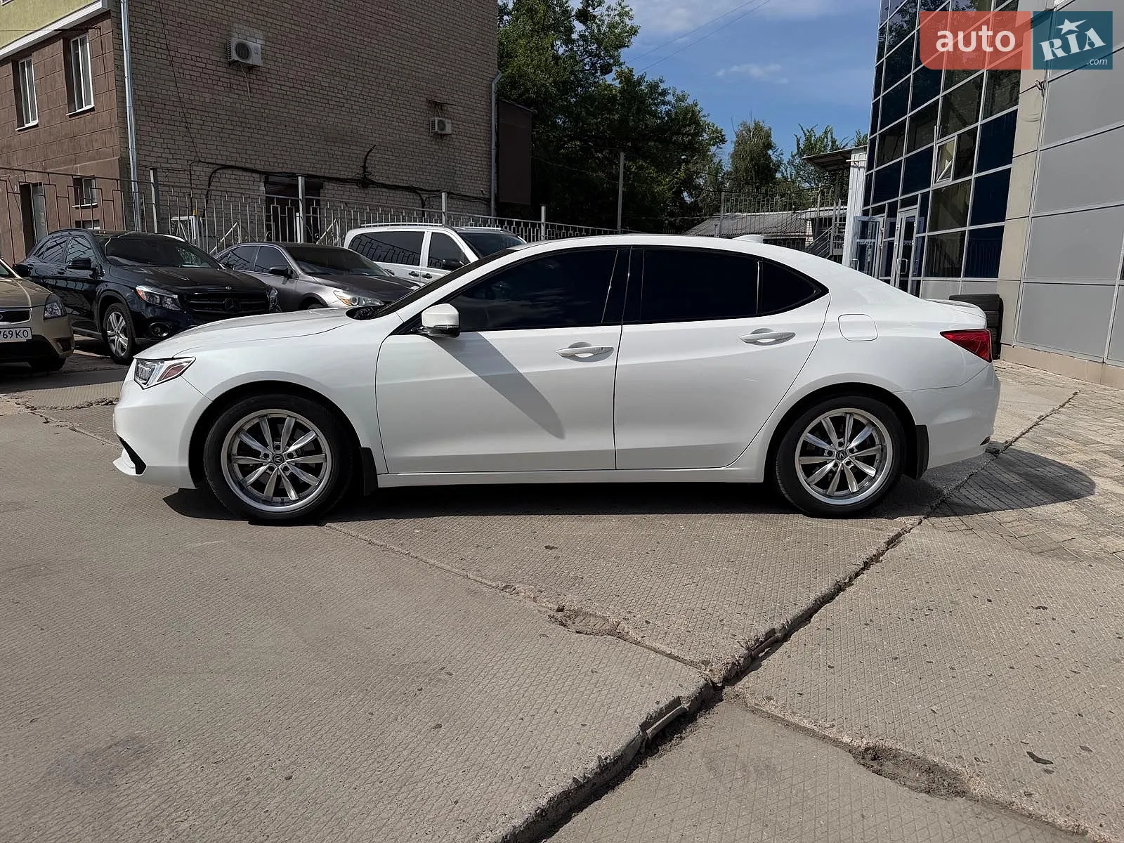 2019 Acura TLX - мініатюра 2