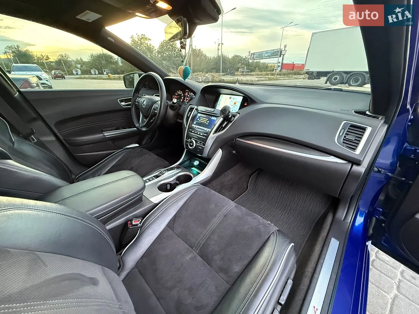 2017 Acura TLX - мініатюра 27