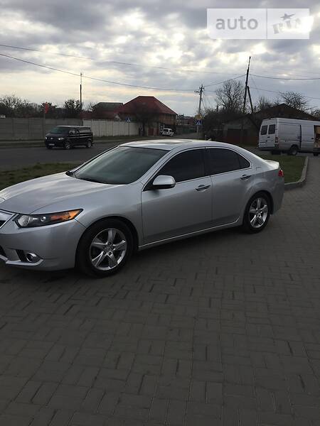 Седан Acura TSX 2013 в Хмельницькому