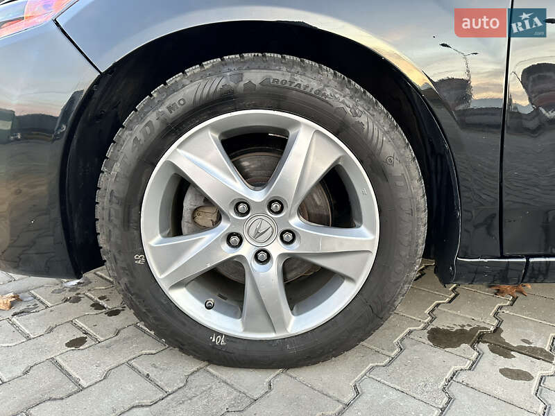Седан Acura TSX 2011 в Ужгороде