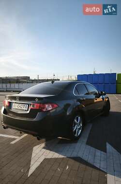 Седан Acura TSX 2013 в 