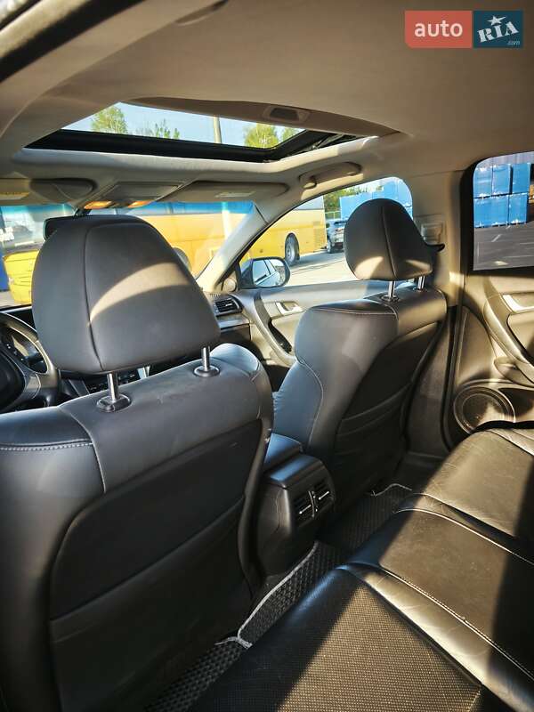 Седан Acura TSX 2013 в Білій Церкві