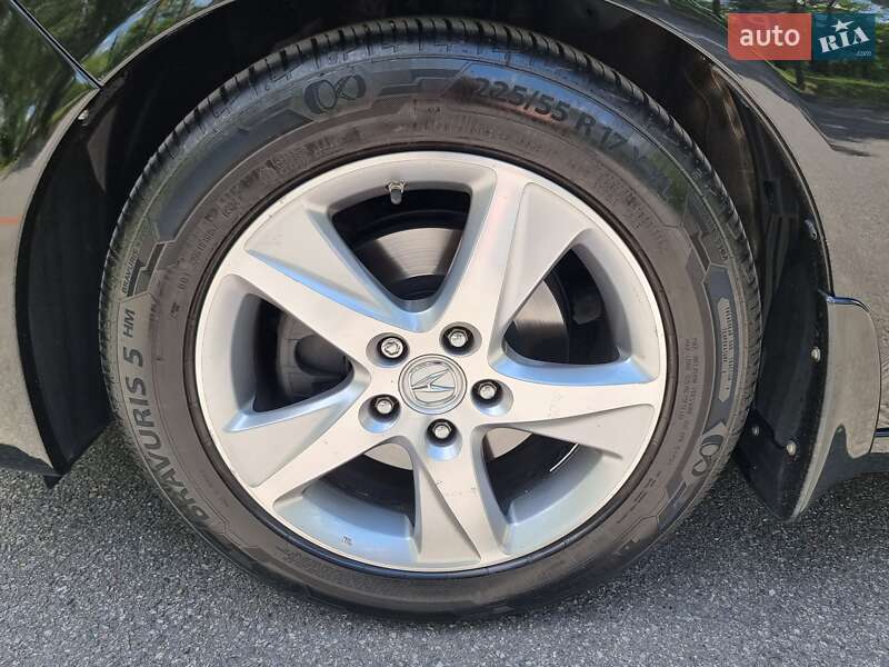 Седан Acura TSX 2012 в Киеве