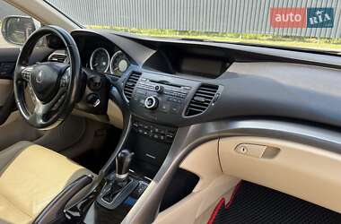 Седан Acura TSX 2011 в 