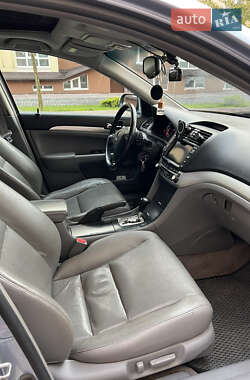 Седан Acura TSX 2005 в 