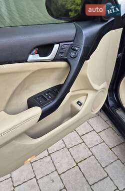 Седан Acura TSX 2011 в 