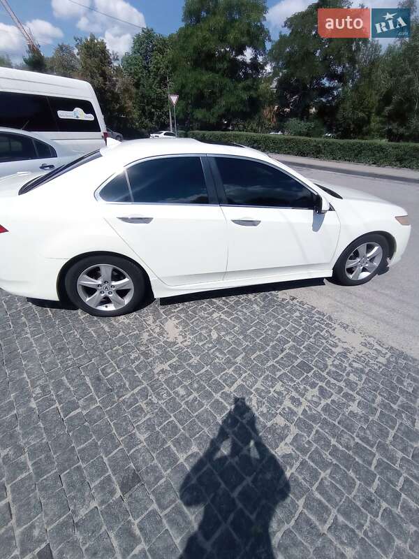 Седан Acura TSX 2010 в Києві