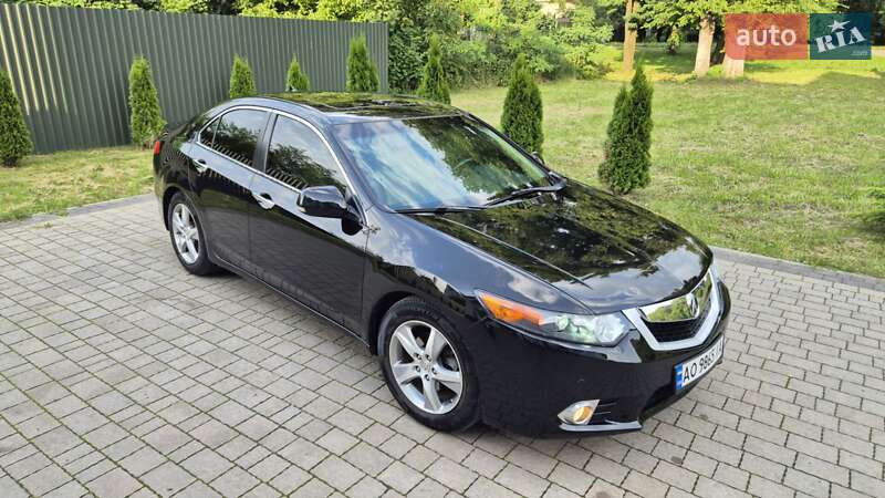Седан Acura TSX 2011 в Львові