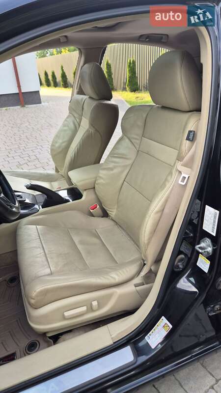 Седан Acura TSX 2011 в Львові
