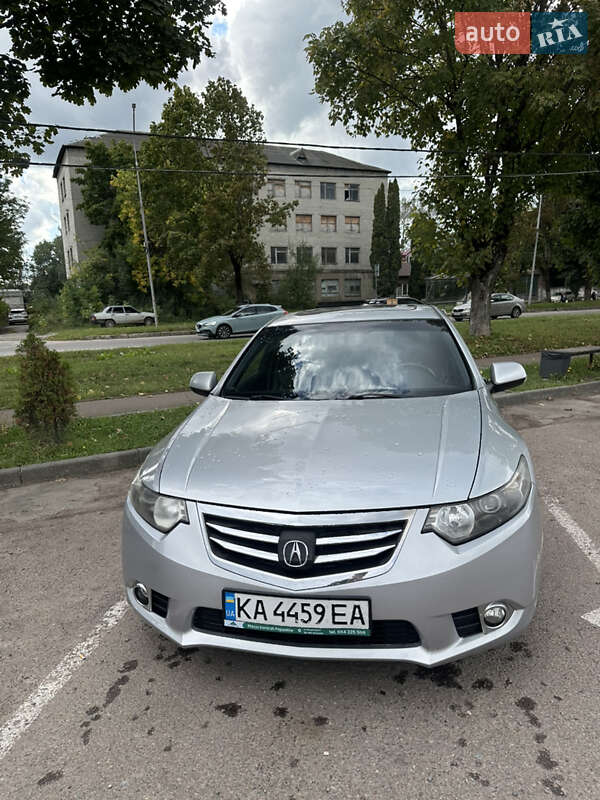 Седан Acura TSX 2013 в Львові