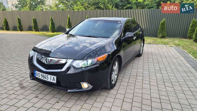 Седан Acura TSX 2011 в Львові