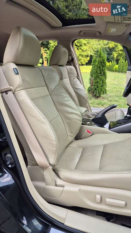 Седан Acura TSX 2011 в Львові
