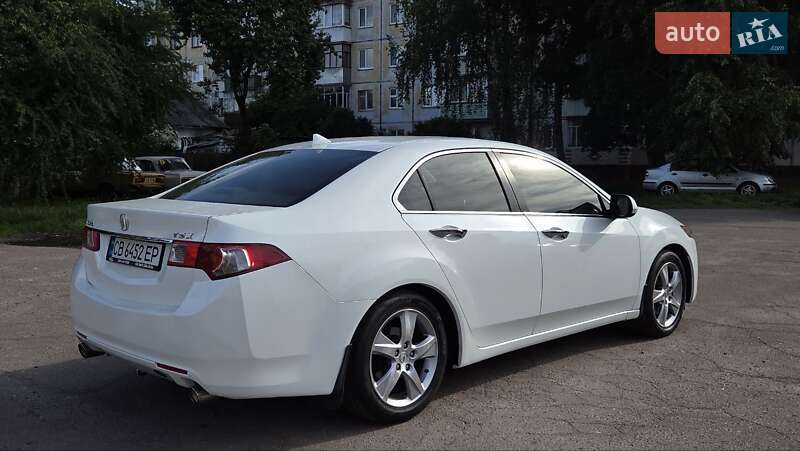 Седан Acura TSX 2013 в Києві