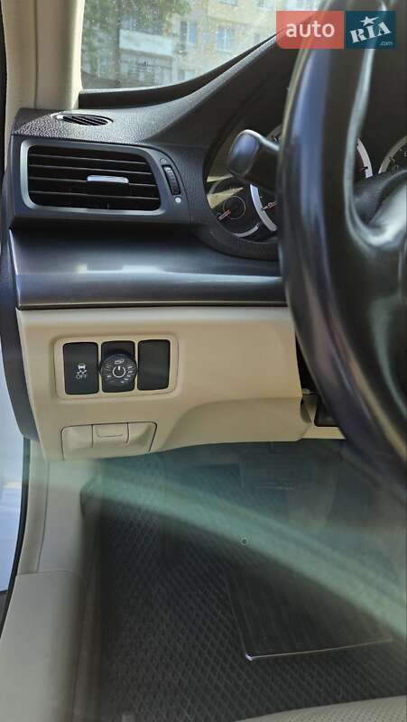 Седан Acura TSX 2013 в Києві