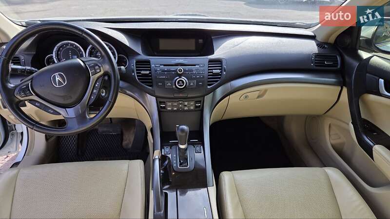 Седан Acura TSX 2013 в Києві