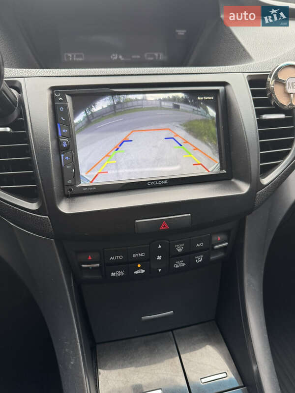 Седан Acura TSX 2013 в Киеве
