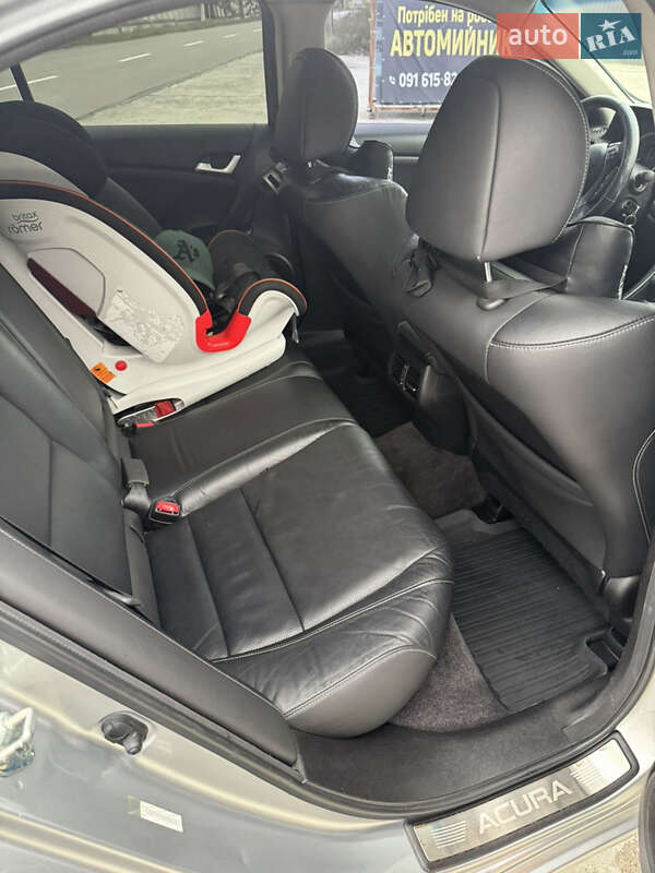 Седан Acura TSX 2013 в Киеве