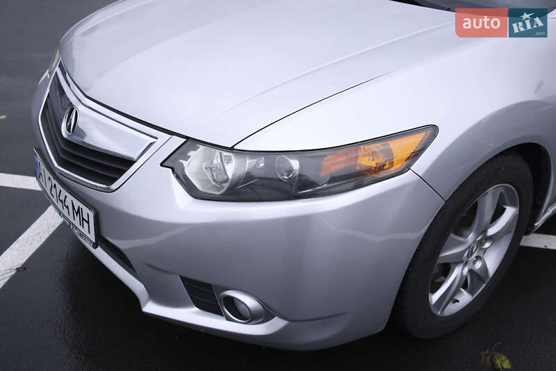 Седан Acura TSX 2013 в Киеве